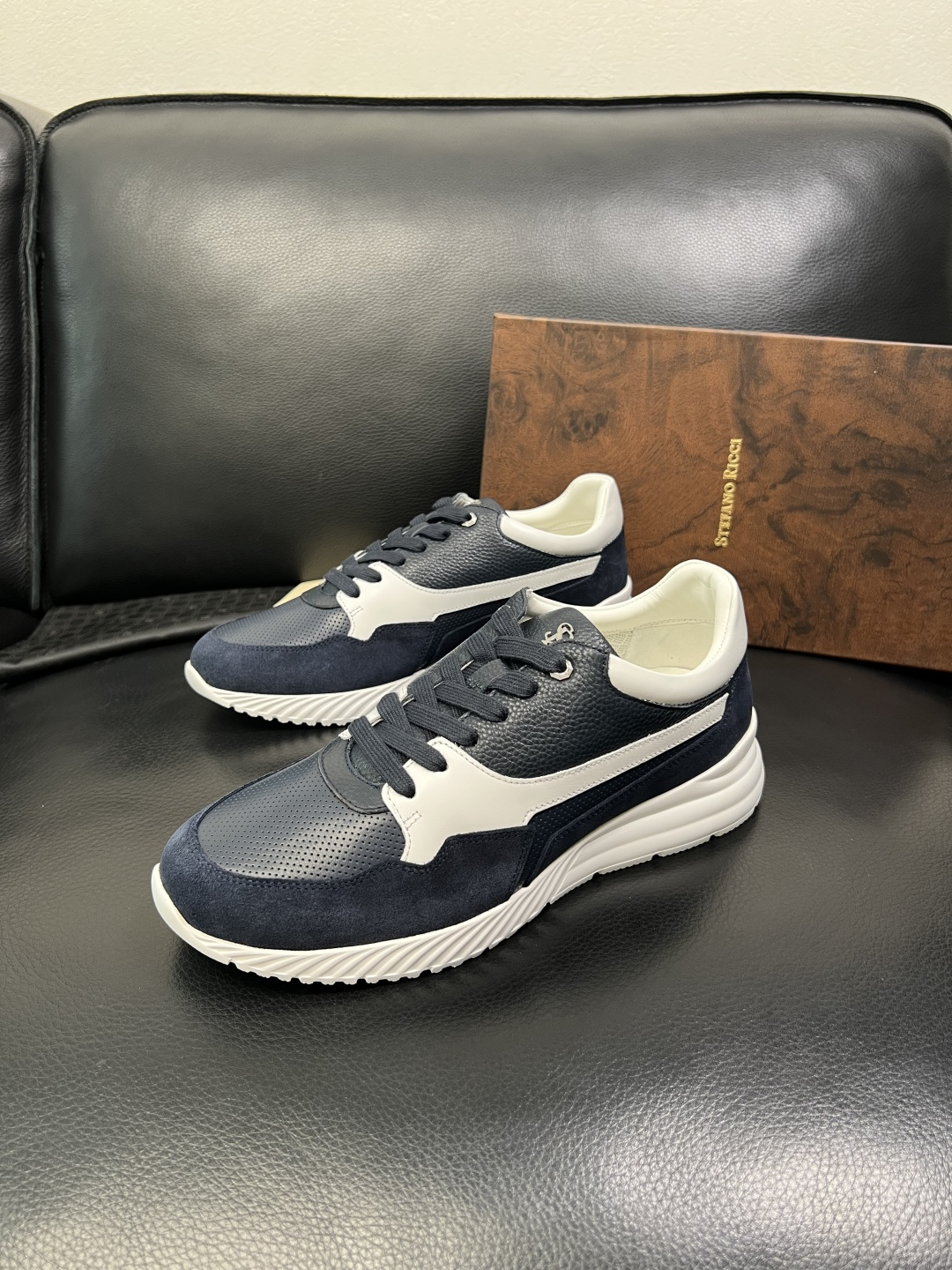 StefanoRicci 高品质 顶级工艺品 史蒂芬 劳尼治 专柜新品同步，鞋面意大利进口牛皮面料，进口