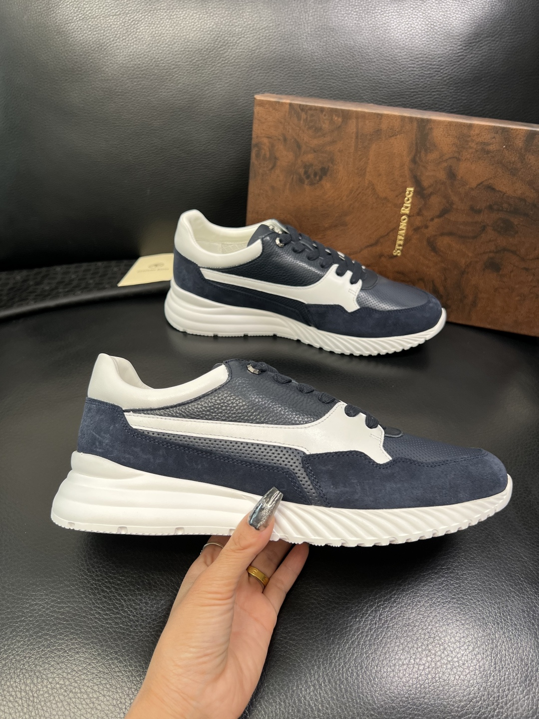 StefanoRicci 高品质 顶级工艺品 史蒂芬 劳尼治 专柜新品同步，鞋面意大利进口牛皮面料，进口