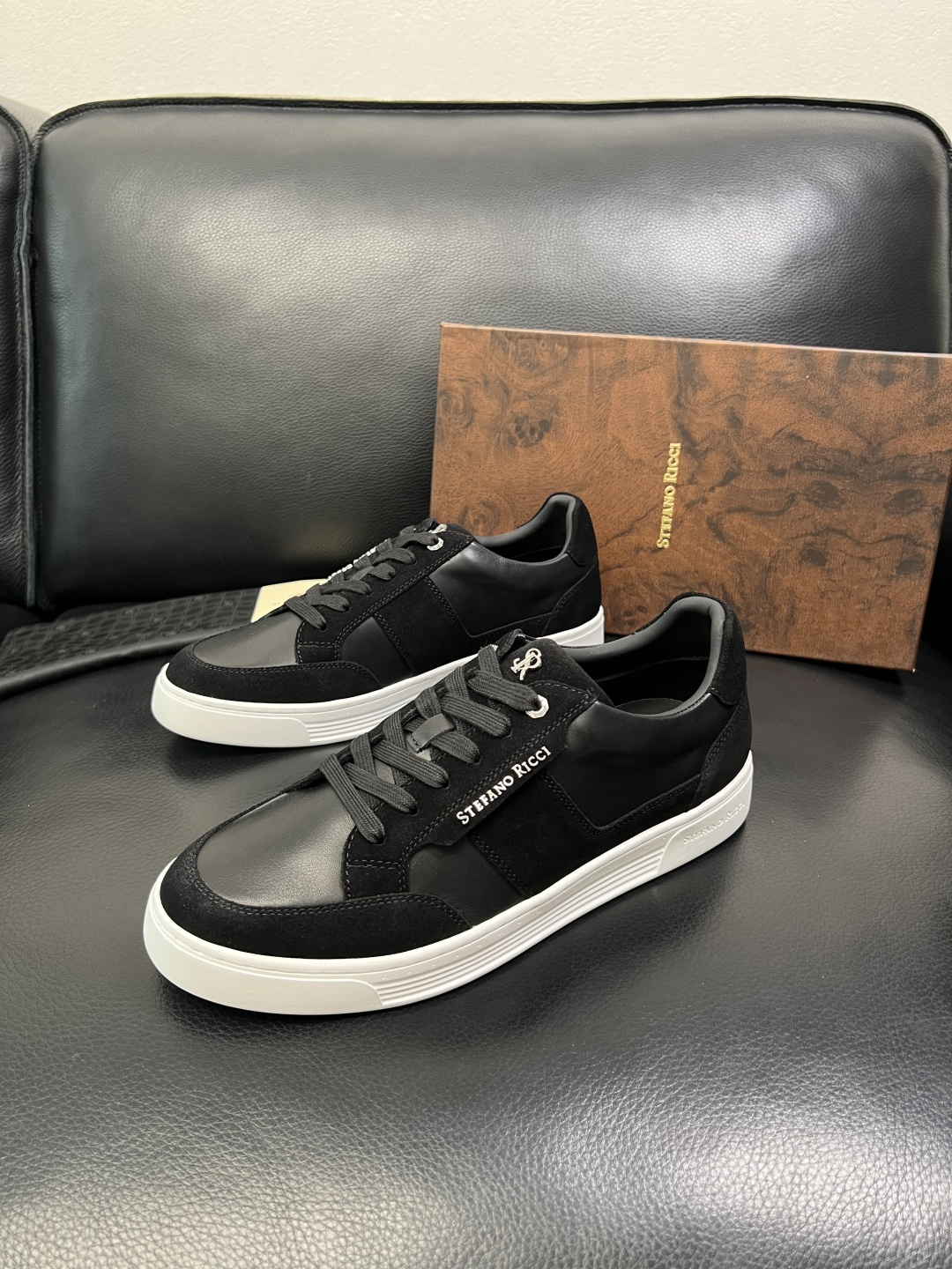 StefanoRicci 高品质 顶级工艺品 史蒂芬 劳尼治 专柜新品同步，鞋面意大利进口牛皮面料，进口