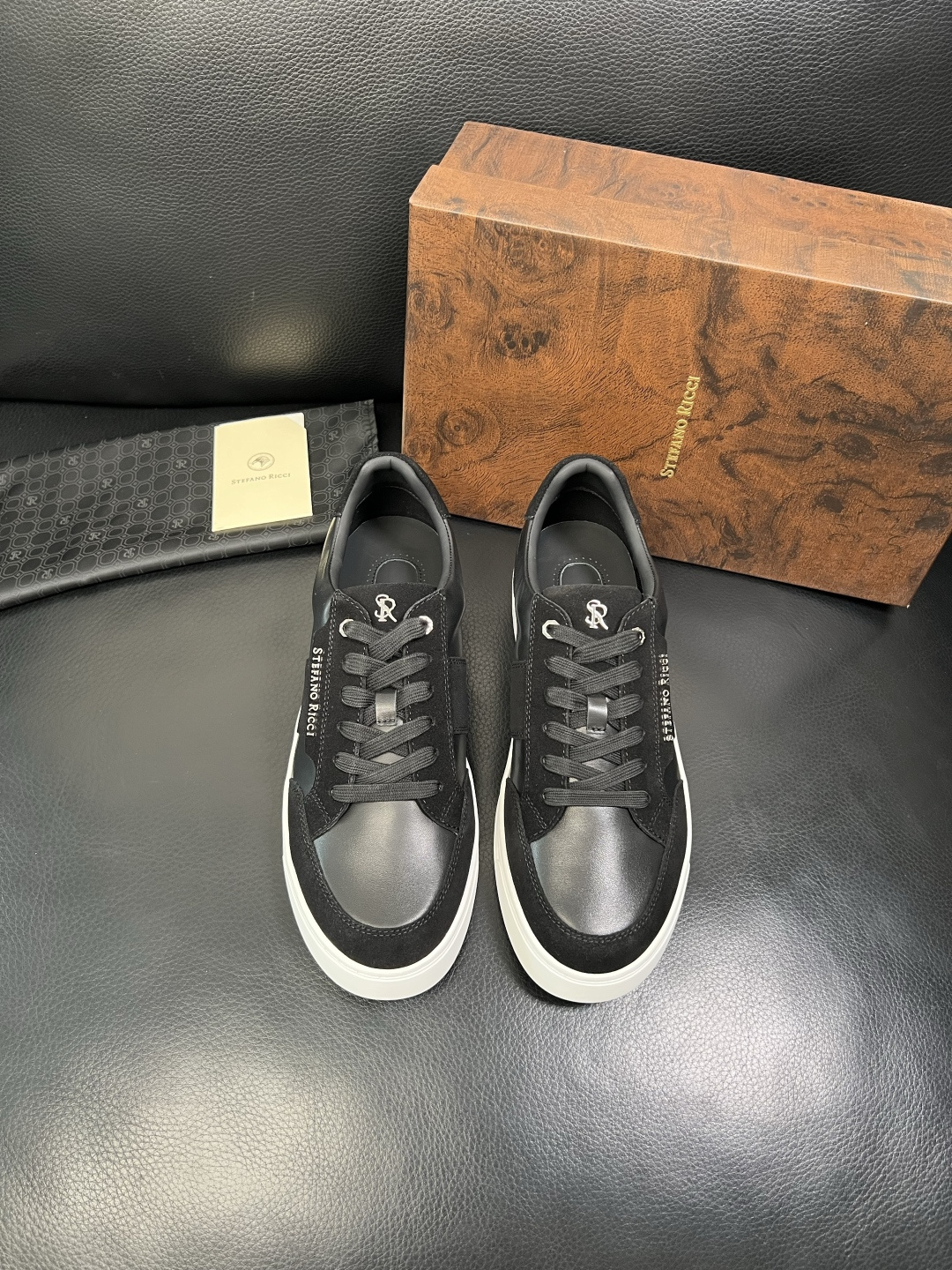 StefanoRicci 高品质 顶级工艺品 史蒂芬 劳尼治 专柜新品同步，鞋面意大利进口牛皮面料，进口