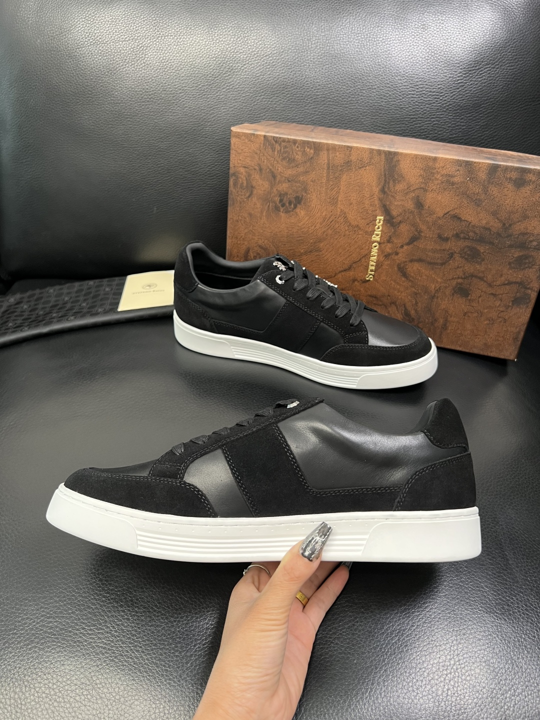 StefanoRicci 高品质 顶级工艺品 史蒂芬 劳尼治 专柜新品同步，鞋面意大利进口牛皮面料，进口