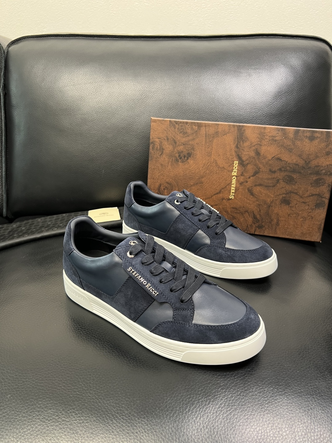 StefanoRicci 高品质 顶级工艺品 史蒂芬 劳尼治 专柜新品同步，鞋面意大利进口牛皮面料，进口