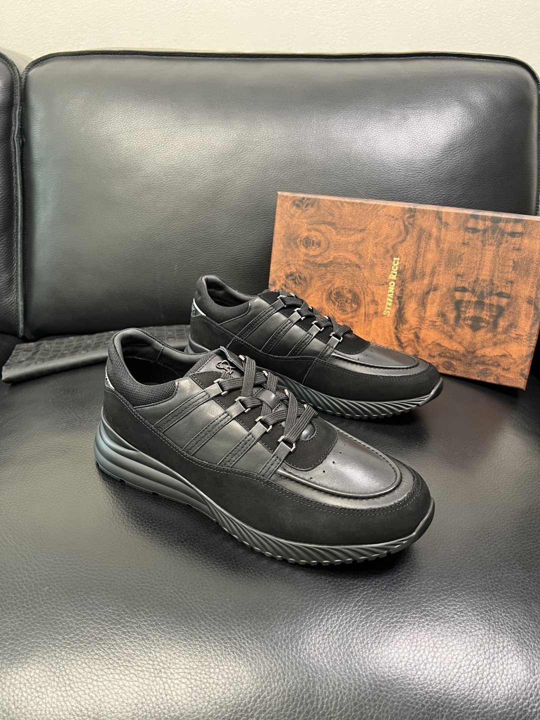 StefanoRicci 高品质 顶级工艺品 史蒂芬 劳尼治 专柜新品同步，鞋面意大利进口牛皮面料，进口