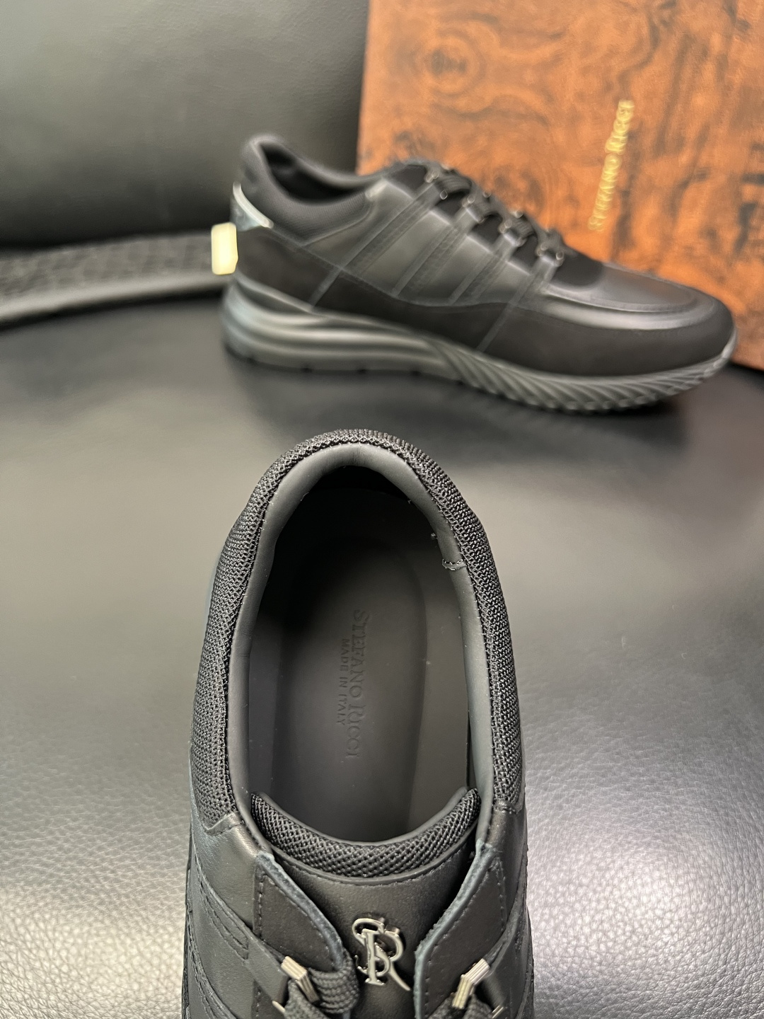 StefanoRicci 高品质 顶级工艺品 史蒂芬 劳尼治 专柜新品同步，鞋面意大利进口牛皮面料，进口