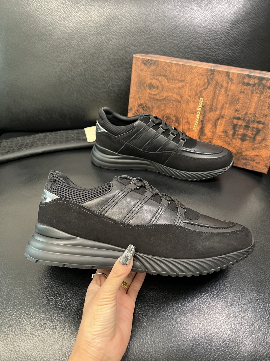 StefanoRicci 高品质 顶级工艺品 史蒂芬 劳尼治 专柜新品同步，鞋面意大利进口牛皮面料，进口