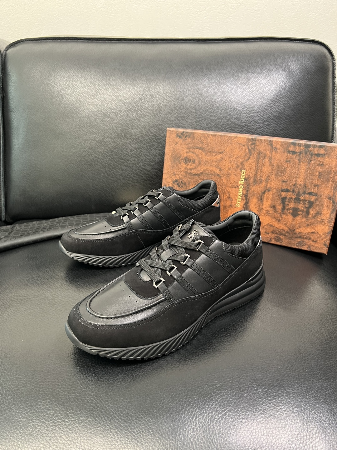 StefanoRicci 高品质 顶级工艺品 史蒂芬 劳尼治 专柜新品同步，鞋面意大利进口牛皮面料，进口