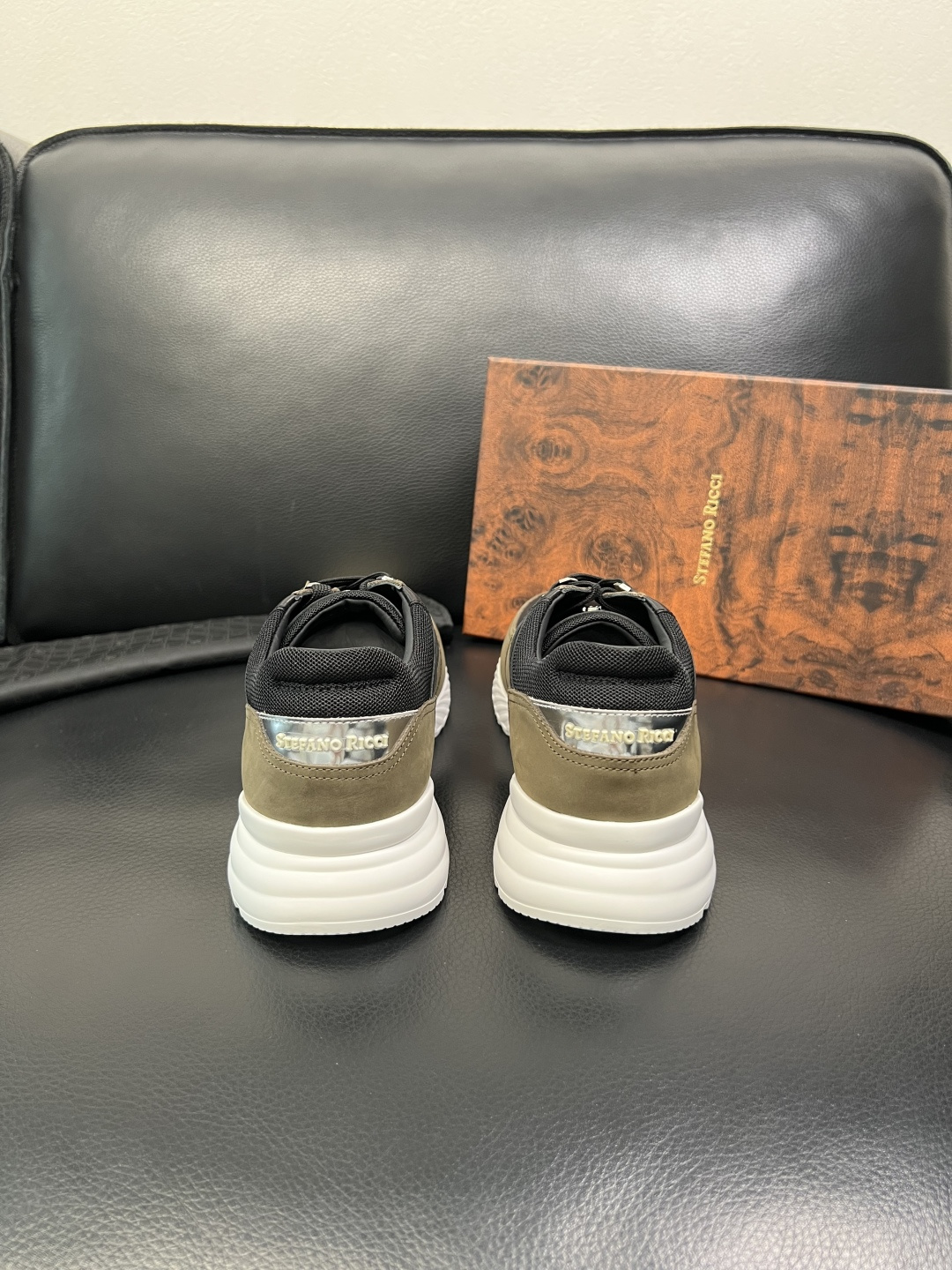 StefanoRicci 高品质 顶级工艺品 史蒂芬 劳尼治 专柜新品同步，鞋面意大利进口牛皮面料，进口