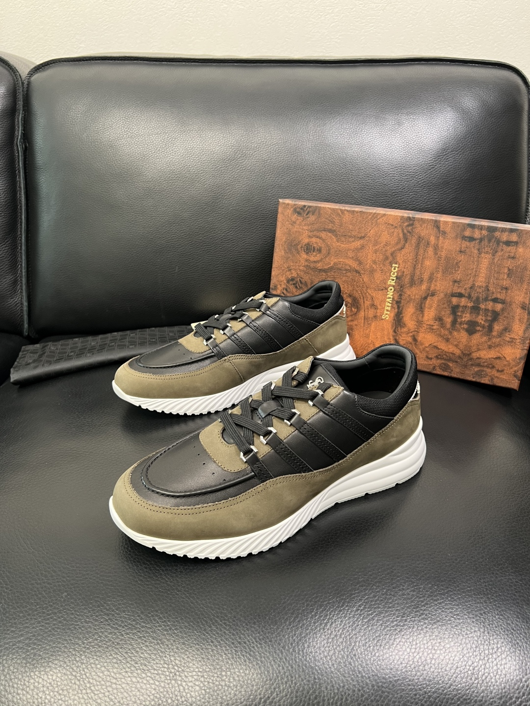 StefanoRicci 高品质 顶级工艺品 史蒂芬 劳尼治 专柜新品同步，鞋面意大利进口牛皮面料，进口