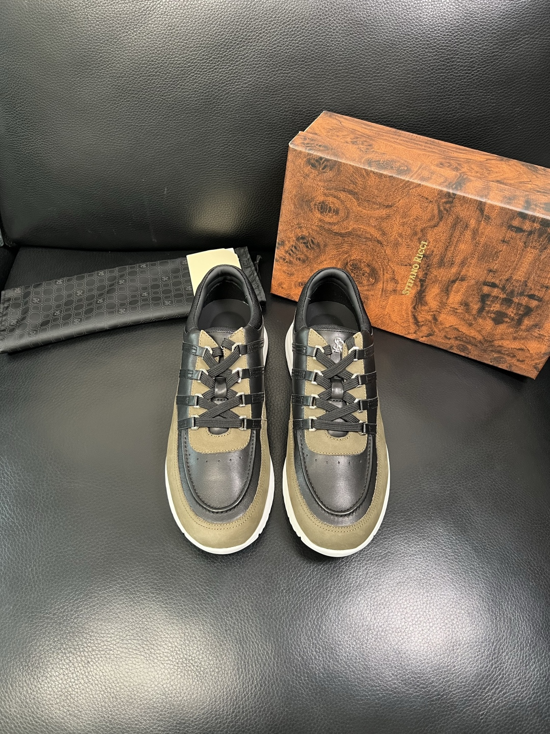 StefanoRicci 高品质 顶级工艺品 史蒂芬 劳尼治 专柜新品同步，鞋面意大利进口牛皮面料，进口