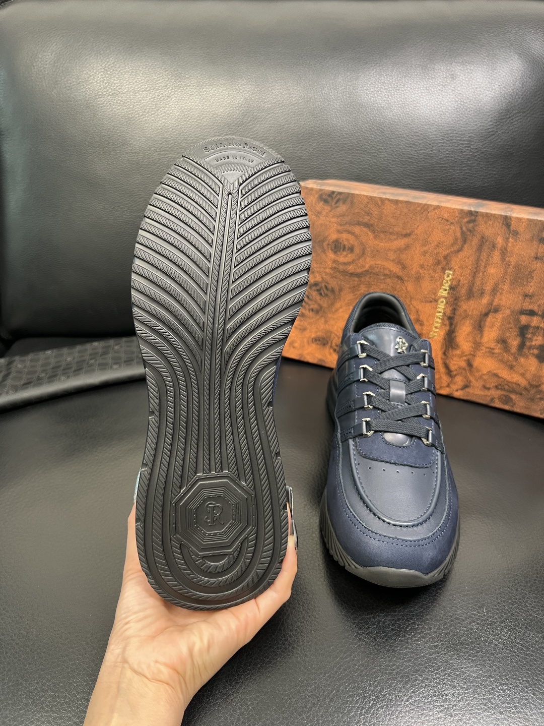 StefanoRicci 高品质 顶级工艺品 史蒂芬 劳尼治 专柜新品同步，鞋面意大利进口牛皮面料，进口