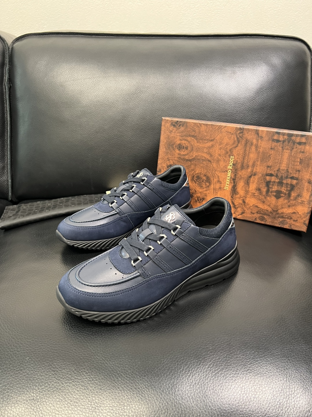 StefanoRicci 高品质 顶级工艺品 史蒂芬 劳尼治 专柜新品同步，鞋面意大利进口牛皮面料，进口