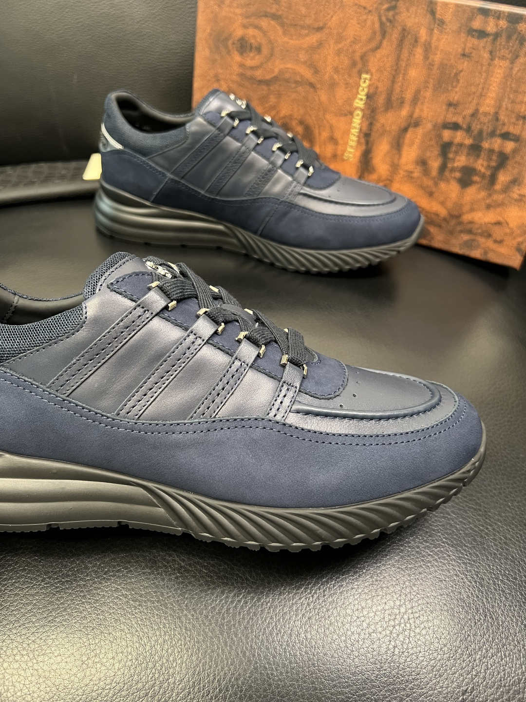 StefanoRicci 高品质 顶级工艺品 史蒂芬 劳尼治 专柜新品同步，鞋面意大利进口牛皮面料，进口