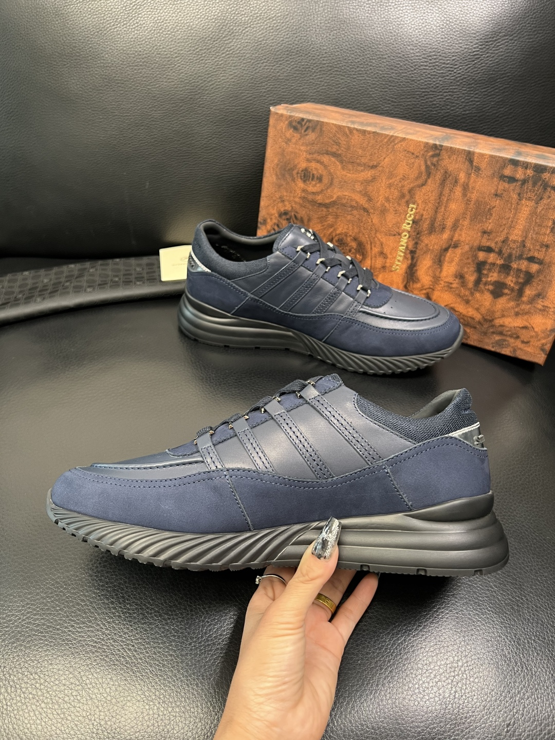 StefanoRicci 高品质 顶级工艺品 史蒂芬 劳尼治 专柜新品同步，鞋面意大利进口牛皮面料，进口