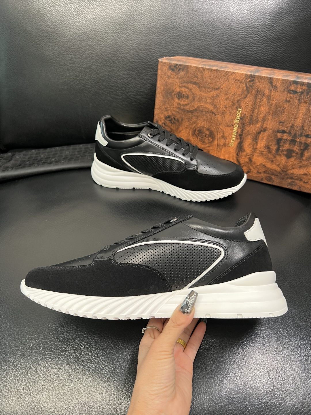 StefanoRicci 高品质 顶级工艺品 史蒂芬 劳尼治 专柜新品同步，鞋面意大利进口牛皮面料，进口