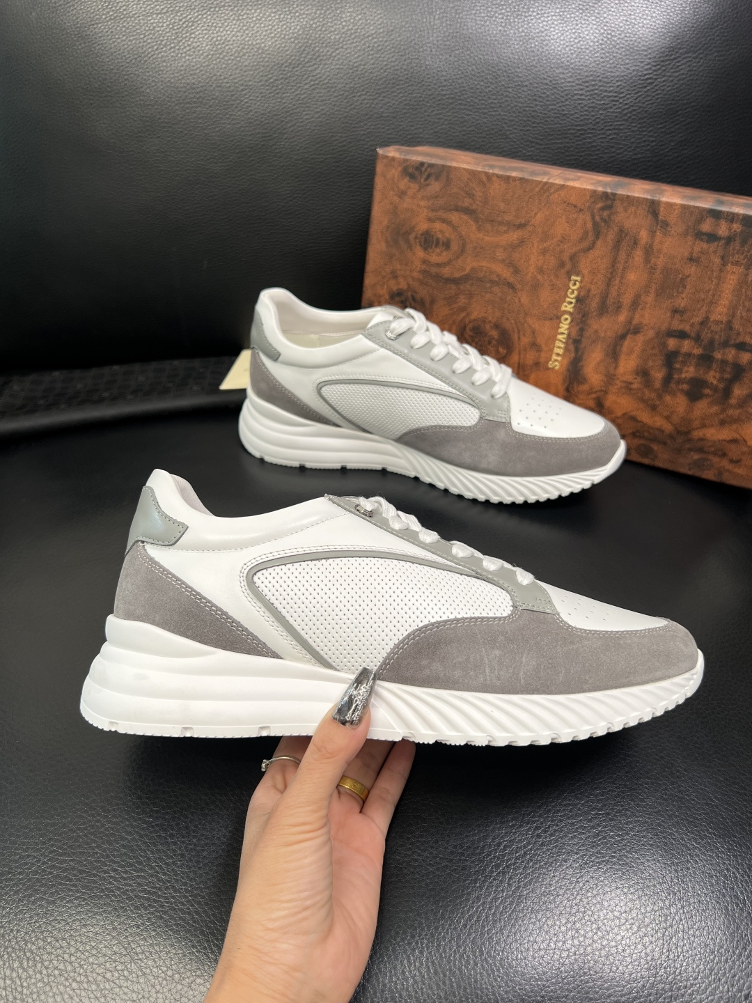 StefanoRicci 高品质 顶级工艺品 史蒂芬 劳尼治 专柜新品同步，鞋面意大利进口牛皮面料，进口