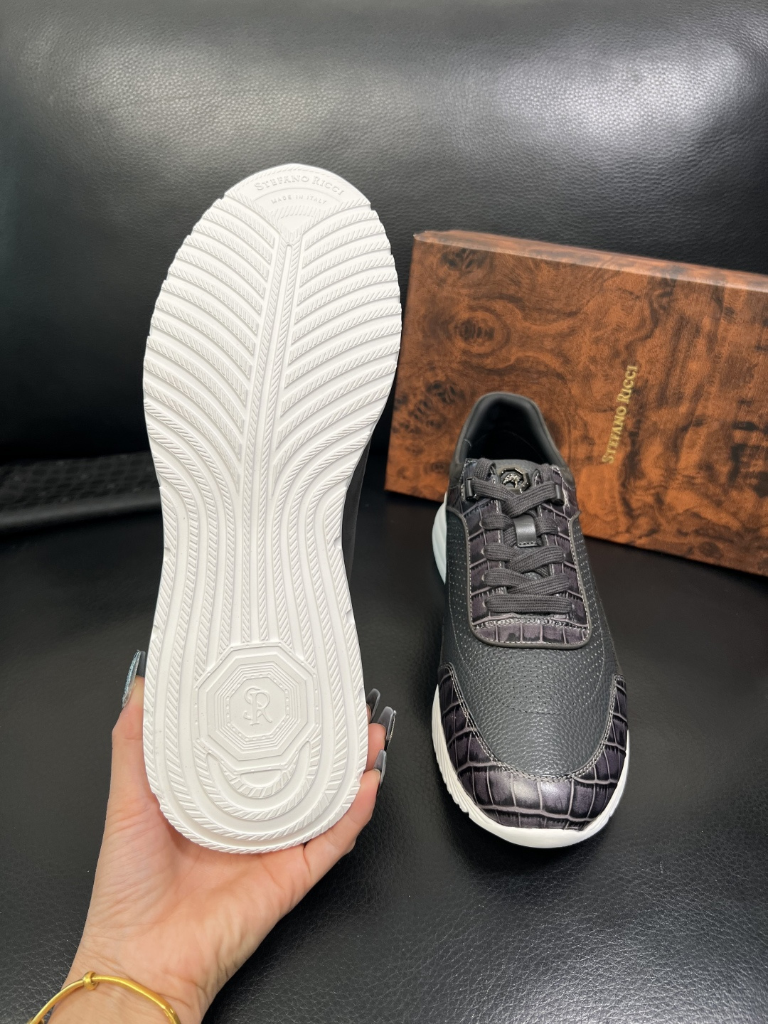 StefanoRicci 高品质 顶级工艺品 史蒂芬 劳尼治 专柜新品同步，鞋面意大利进口牛皮面料，进口