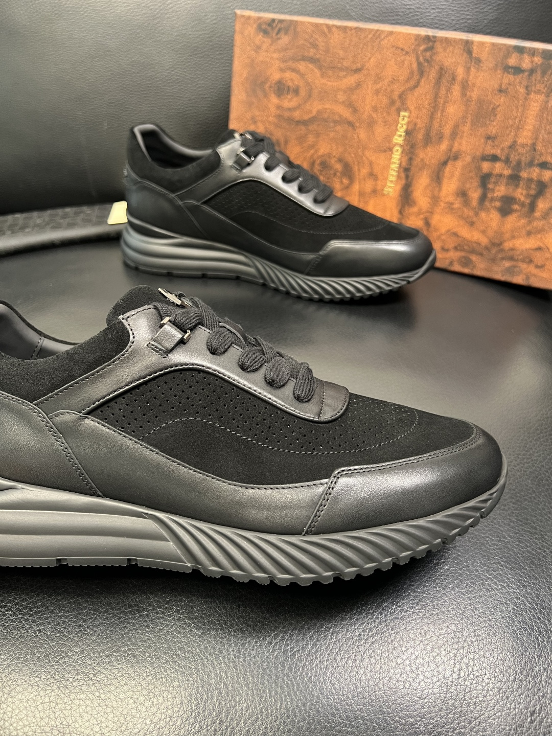 StefanoRicci 高品质 顶级工艺品 史蒂芬 劳尼治 专柜新品同步，鞋面意大利进口牛皮面料，进口