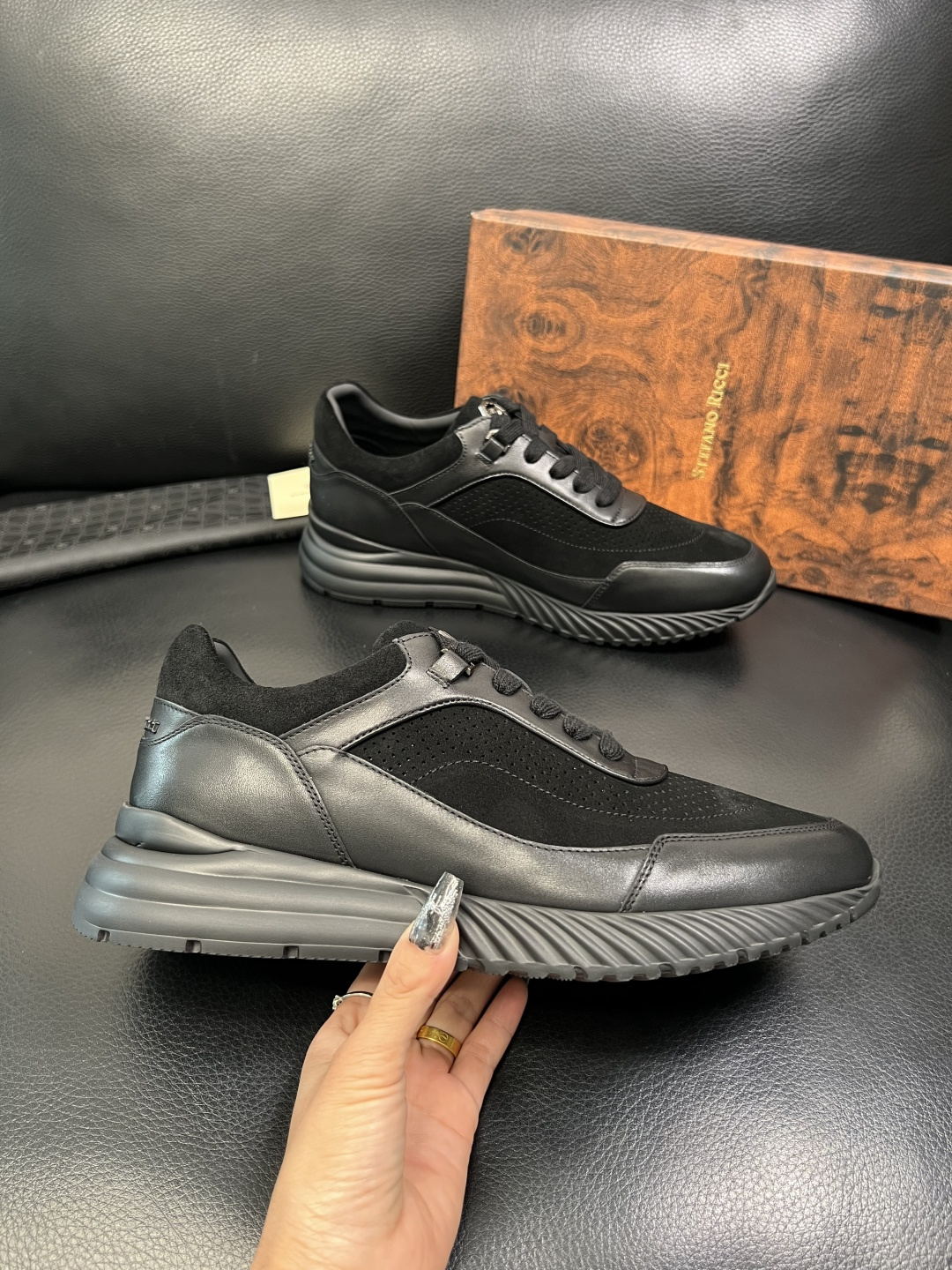 StefanoRicci 高品质 顶级工艺品 史蒂芬 劳尼治 专柜新品同步，鞋面意大利进口牛皮面料，进口