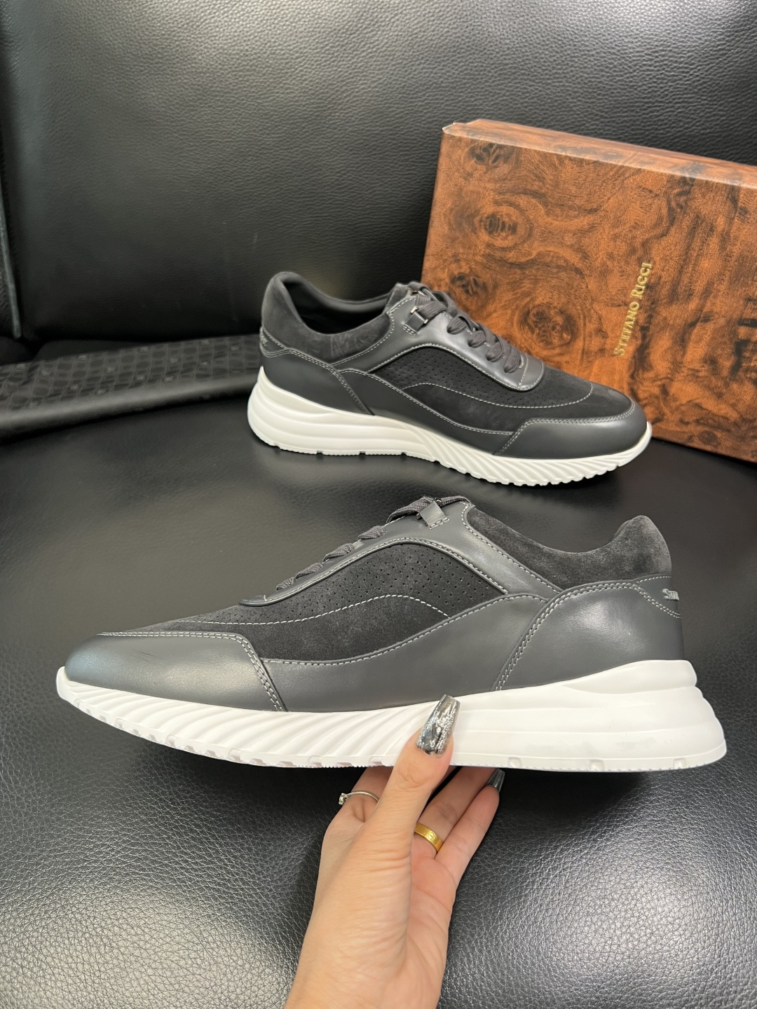 StefanoRicci 高品质 顶级工艺品 史蒂芬 劳尼治 专柜新品同步，鞋面意大利进口牛皮面料，进口