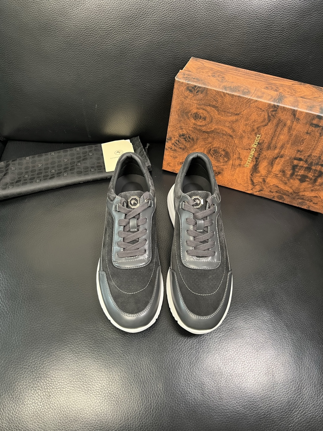 StefanoRicci 高品质 顶级工艺品 史蒂芬 劳尼治 专柜新品同步，鞋面意大利进口牛皮面料，进口