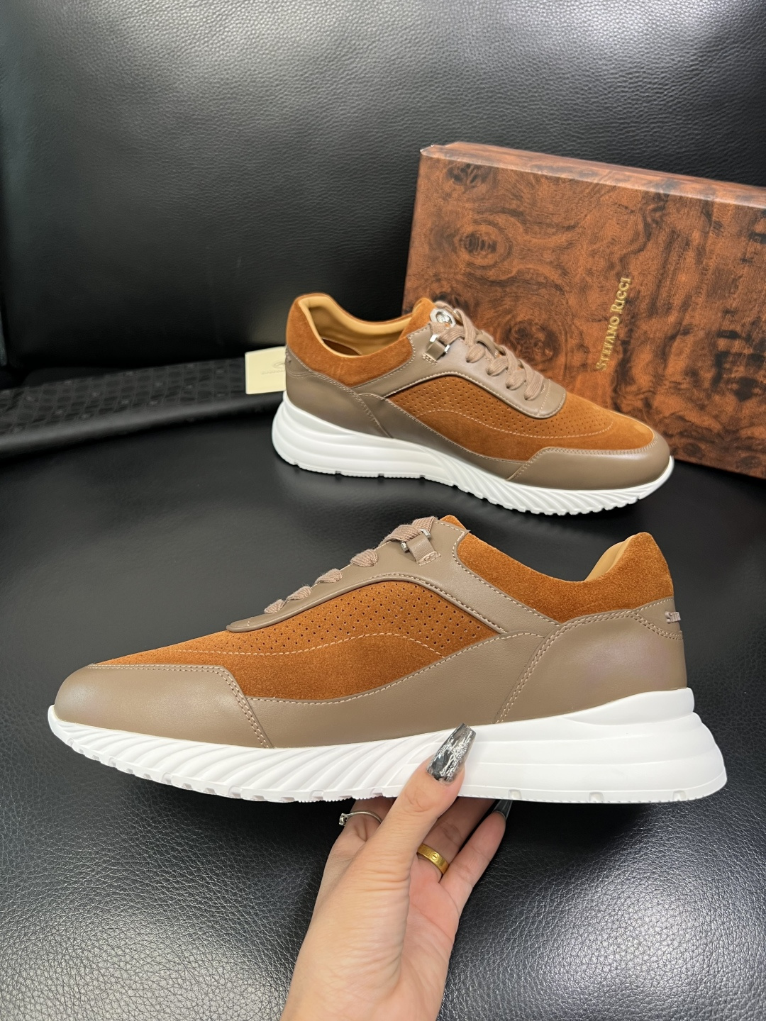 StefanoRicci 高品质 顶级工艺品 史蒂芬 劳尼治 专柜新品同步，鞋面意大利进口牛皮面料，进口