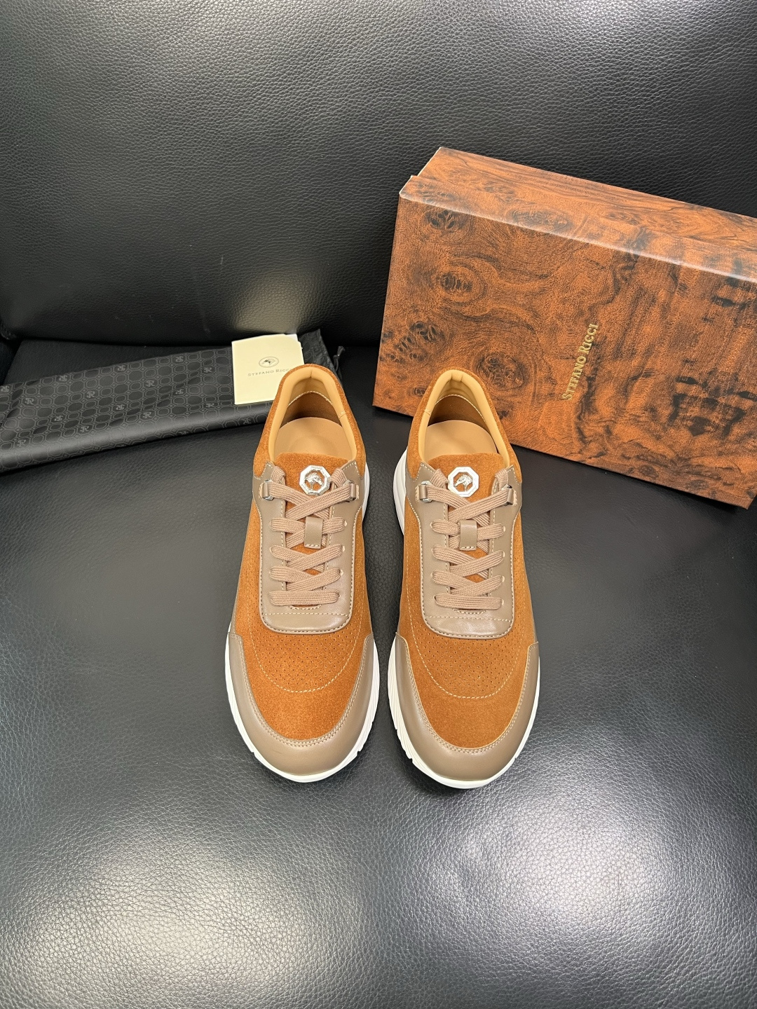 StefanoRicci 高品质 顶级工艺品 史蒂芬 劳尼治 专柜新品同步，鞋面意大利进口牛皮面料，进口