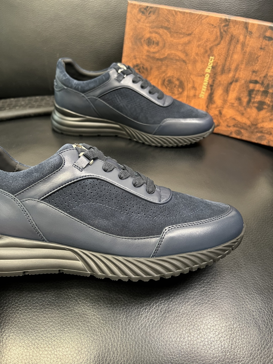 StefanoRicci 高品质 顶级工艺品 史蒂芬 劳尼治 专柜新品同步，鞋面意大利进口牛皮面料，进口