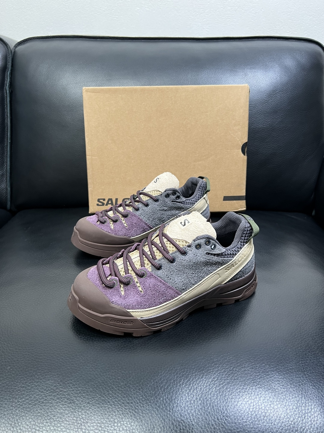 Salomo 高品质 顶级工艺品 萨洛蒙 专柜新品同步，鞋面意大利进口牛皮面料，进口水染牛皮内里垫，鞋底