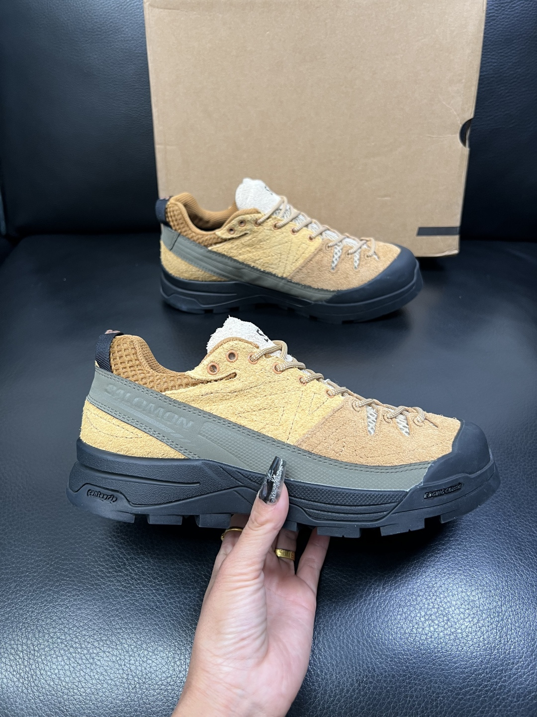 Salomo 高品质 顶级工艺品 萨洛蒙 专柜新品同步，鞋面意大利进口牛皮面料，进口水染牛皮内里垫，鞋底