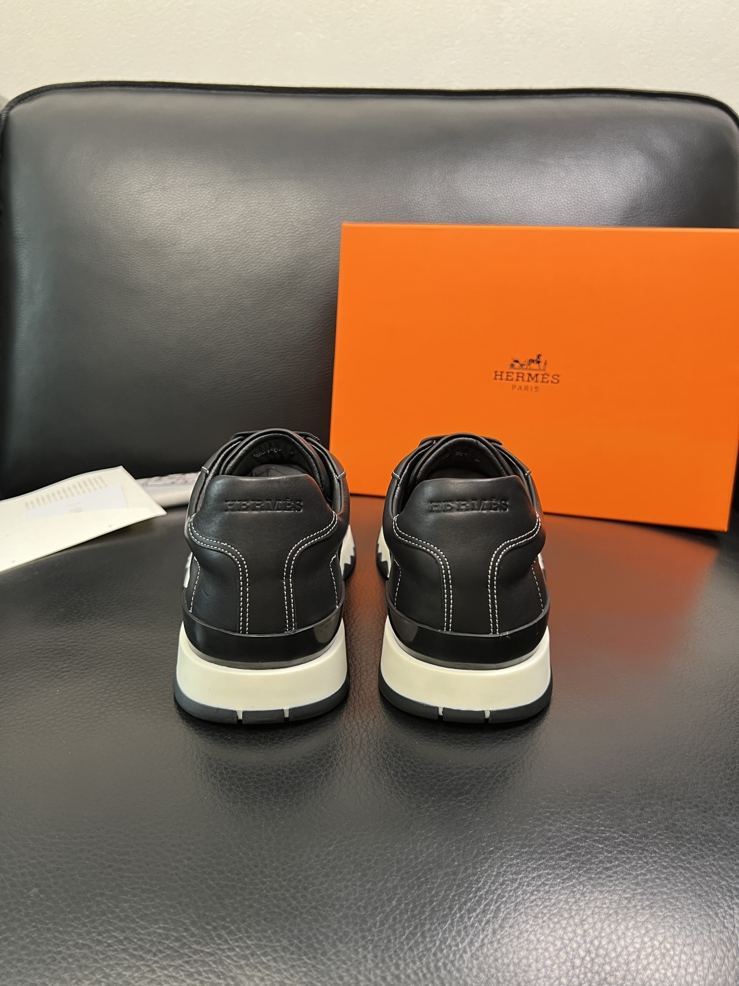 Hermes 高品质 顶级代购 爱马仕 专柜同步发售原厂配置，意大利进口原版牛皮面料，高品质拼接工艺，全