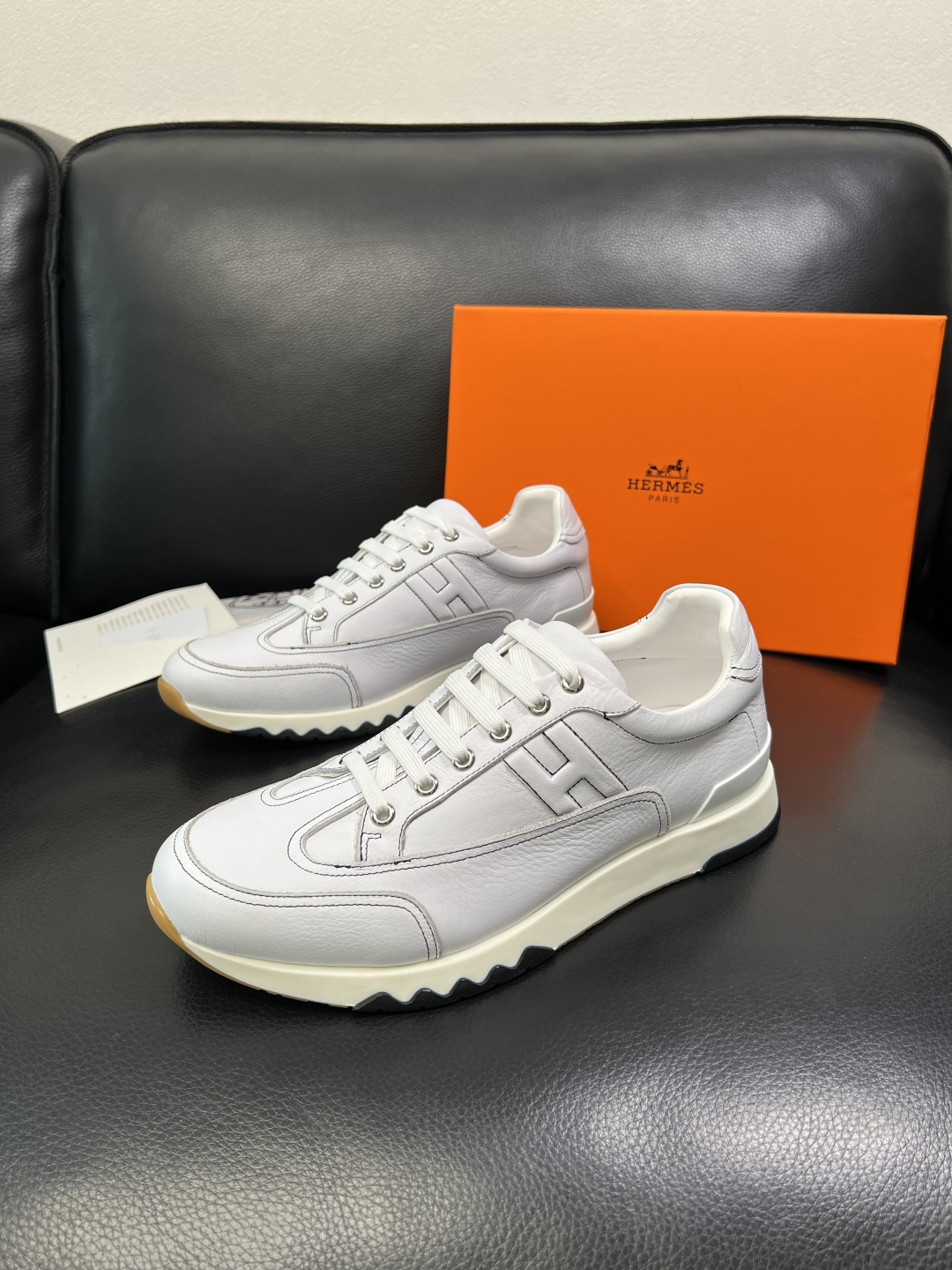 Hermes 高品质 顶级代购 爱马仕 专柜同步发售原厂配置，意大利进口原版牛皮面料，高品质拼接工艺，全