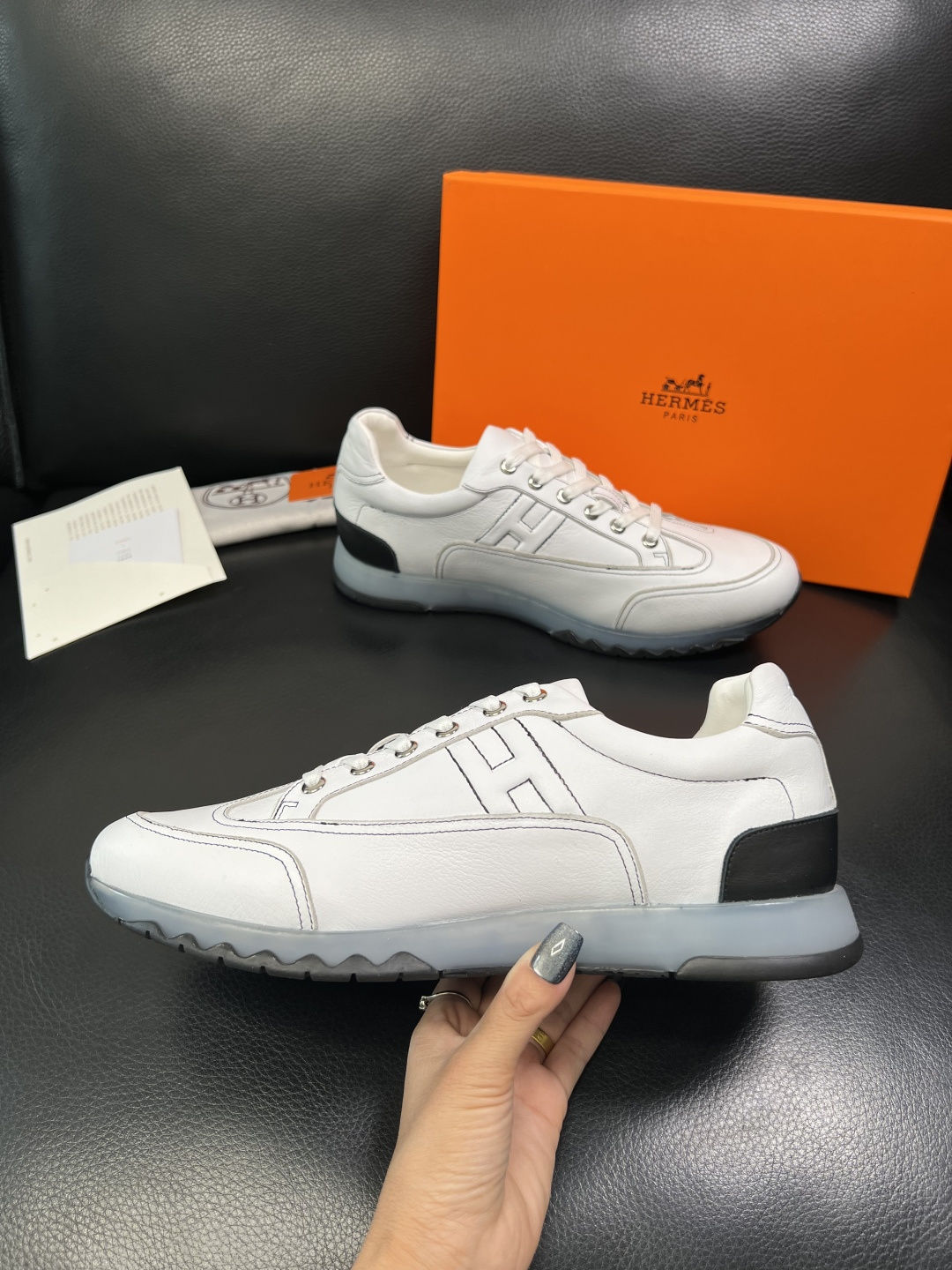 Hermes 高品质 顶级代购 爱马仕 专柜同步发售原厂配置，意大利进口原版牛皮面料，高品质拼接工艺，全