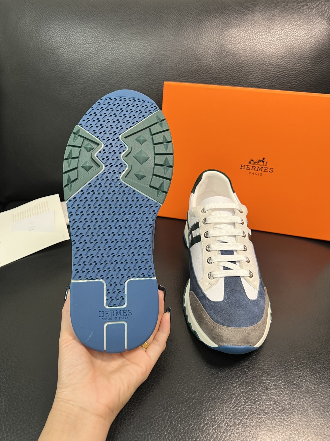 Hermes 高品质 顶级代购 爱马仕 专柜同步发售原厂配置，意大利进口原版牛皮面料，高品质拼接工艺，全