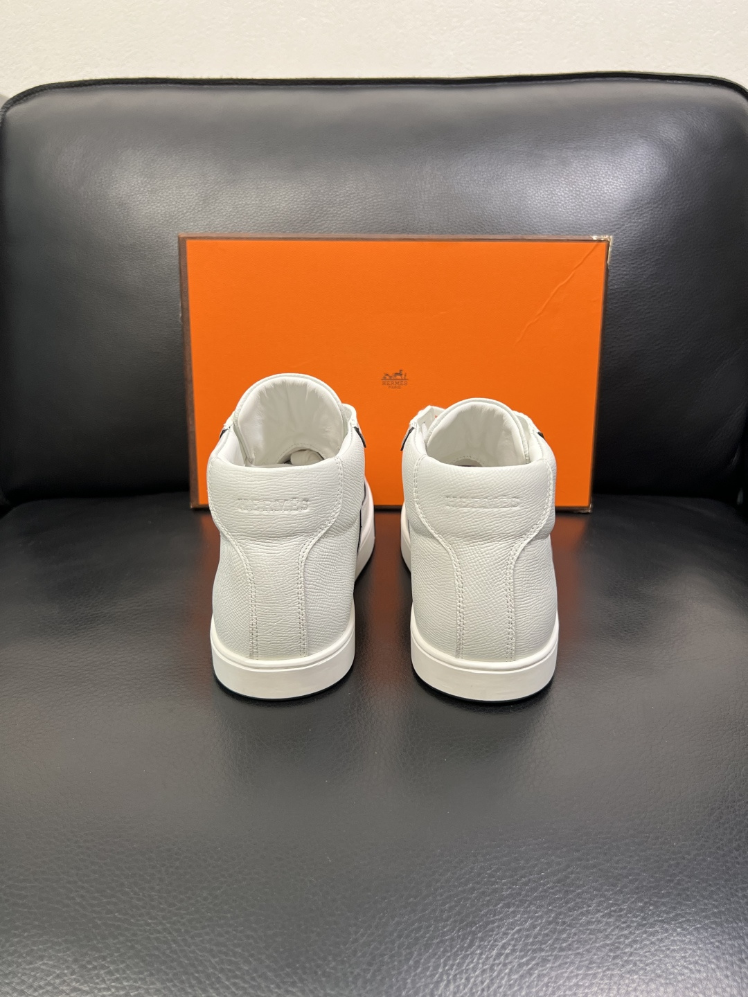 Hermes 高品质 顶级代购 爱马仕 专柜同步发售原厂配置，意大利进口原版牛皮面料，高品质拼接工艺，全