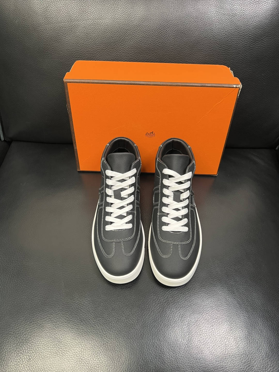 Hermes 高品质 顶级代购 爱马仕 专柜同步发售原厂配置，意大利进口原版牛皮面料，高品质拼接工艺，全