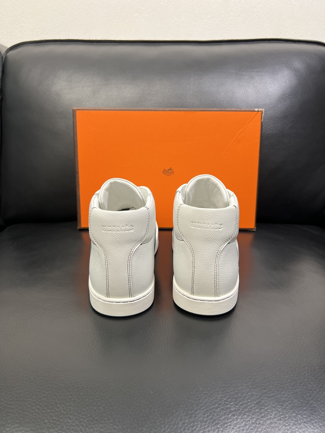 Hermes 高品质 顶级代购 爱马仕 专柜同步发售原厂配置，意大利进口原版牛皮面料，高品质拼接工艺，全