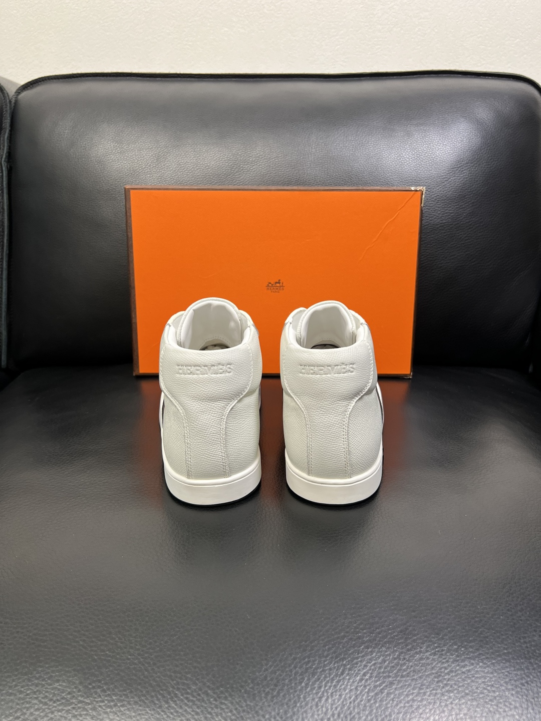 Hermes 高品质 顶级代购 爱马仕 专柜同步发售原厂配置，意大利进口原版牛皮面料，高品质拼接工艺，全