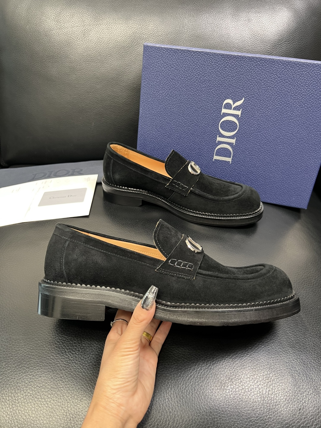 Dior 顶级代购 迪奥 皮鞋专柜同步原厂配置，意大利进口牛皮，全进口水染牛皮里垫，鞋底：原厂特供原版底