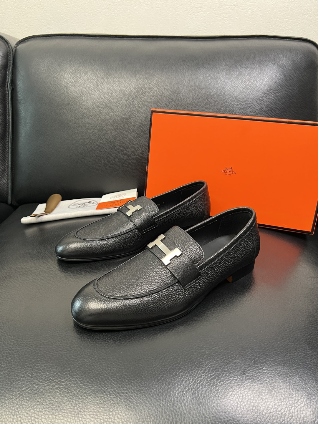 Hermes 高品质 顶级工艺品 爱马仕 皮鞋专柜同步 原厂配置，意大利进口原版牛皮面料，透气舒适进口水