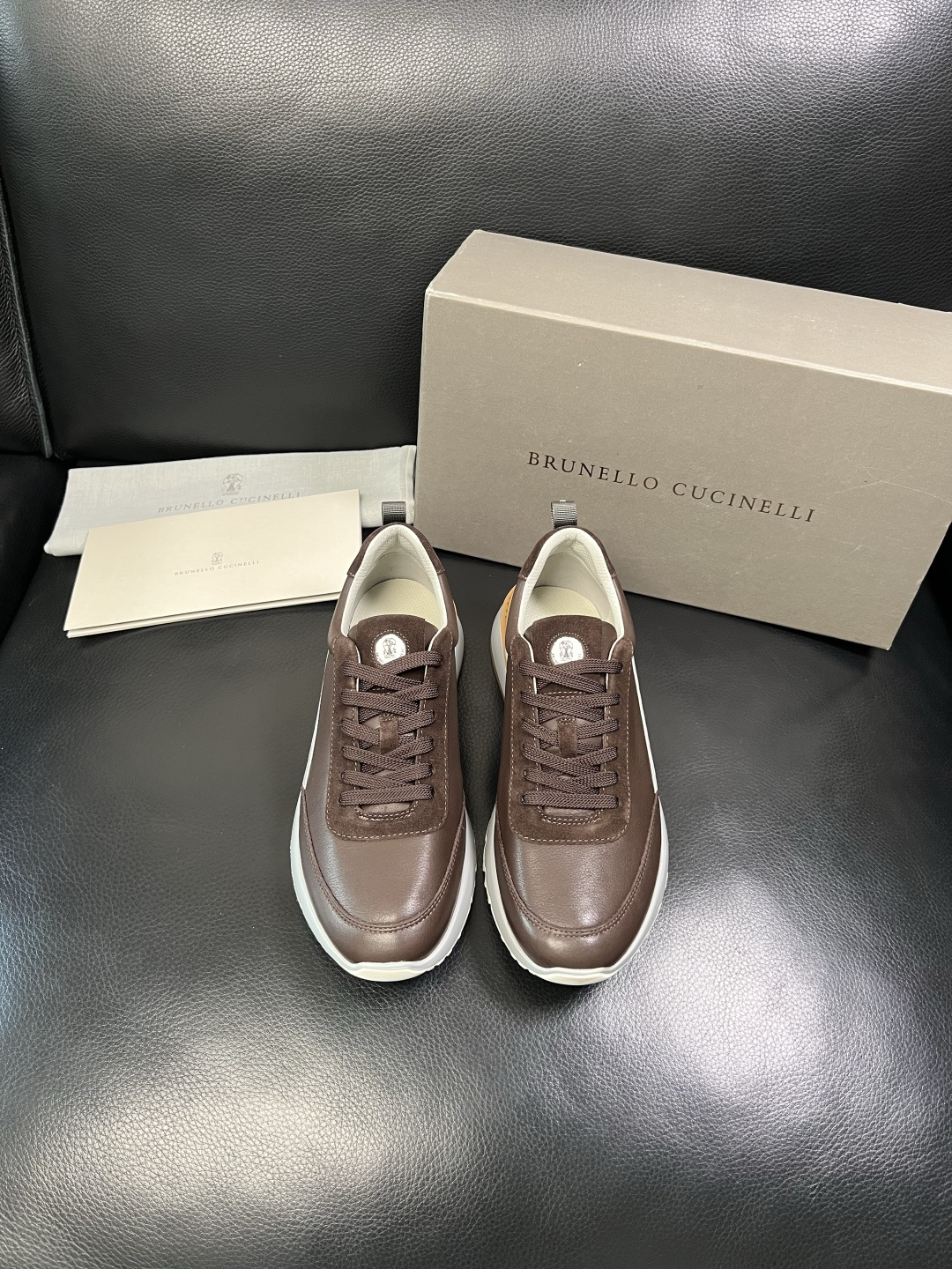 Brunello Cucinelli 高品质 顶级工艺品 BC 专柜同步原厂配置，意大利进口牛皮面料牛内
