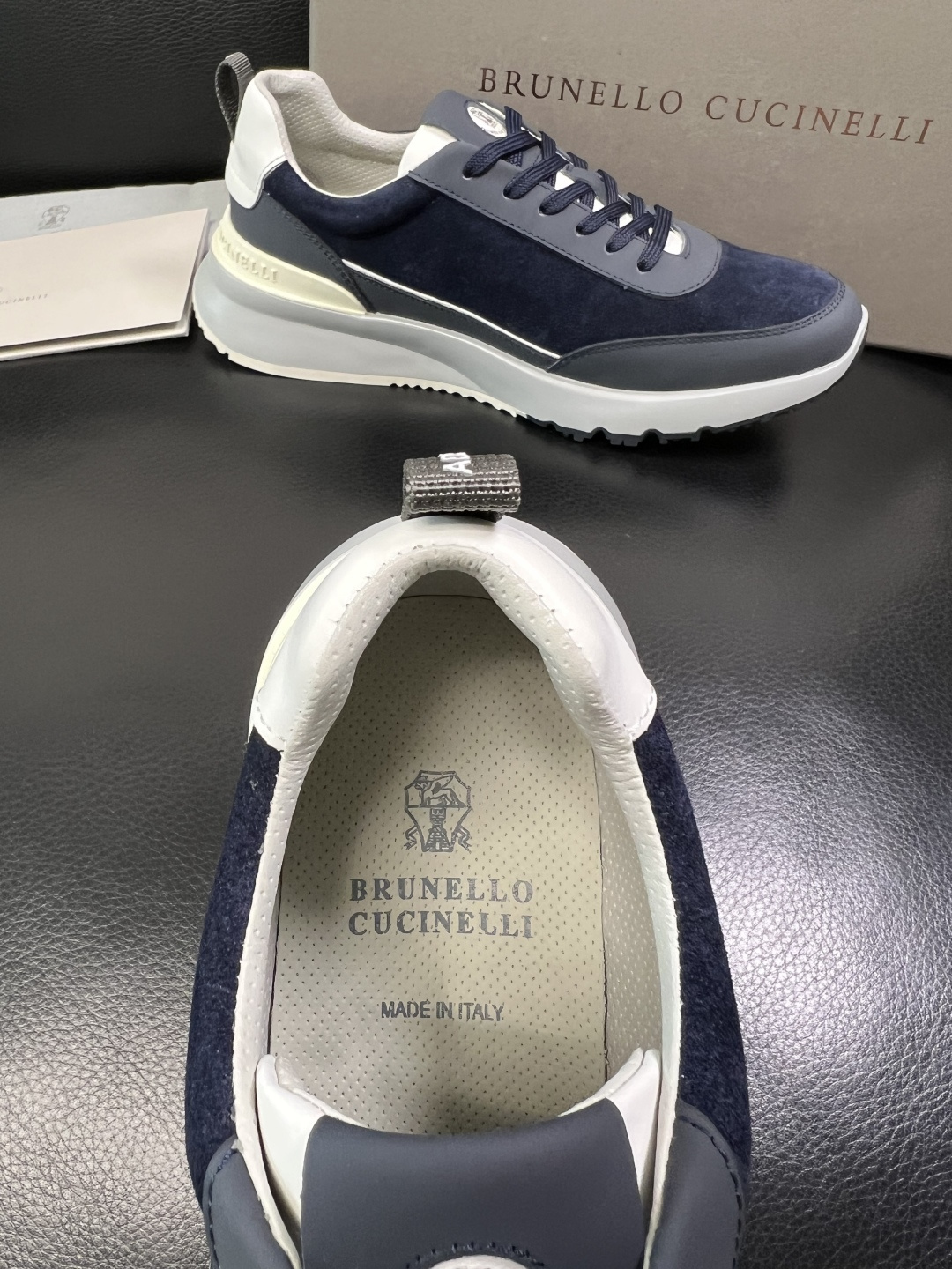 Brunello Cucinelli 高品质 顶级工艺品 BC 专柜同步原厂配置，意大利进口牛皮面料牛内