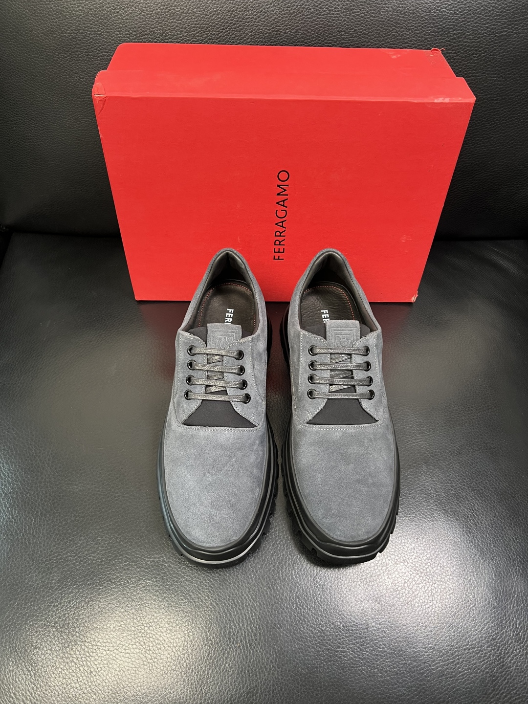 Ferragamo 高品质 顶级工艺品 菲拉格慕 专柜同步发售原厂配置，意大利进口原版牛皮，进口水染牛里