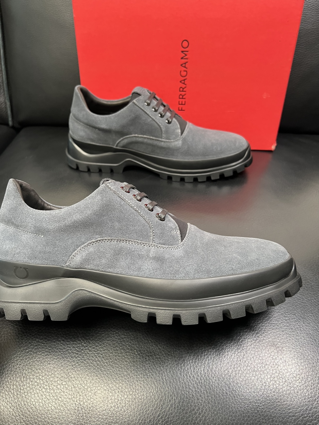 Ferragamo 高品质 顶级工艺品 菲拉格慕 专柜同步发售原厂配置，意大利进口原版牛皮，进口水染牛里