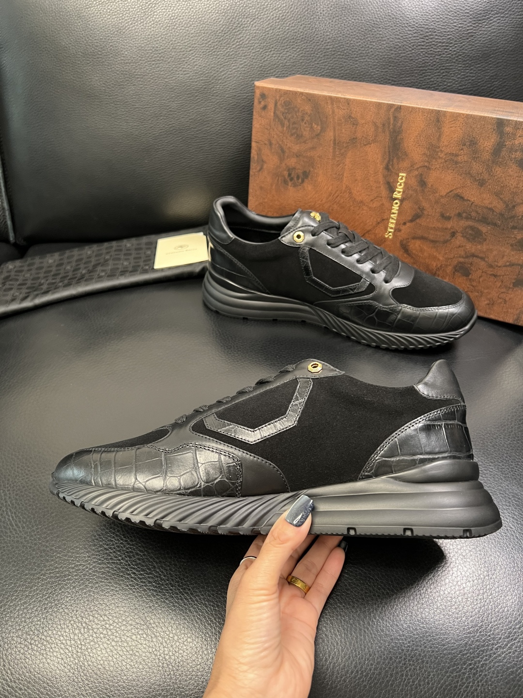 StefanoRicci 高品质 顶级工艺品 史蒂芬 劳尼治 专柜新品同步，鞋面意大利进口牛皮面料，进口