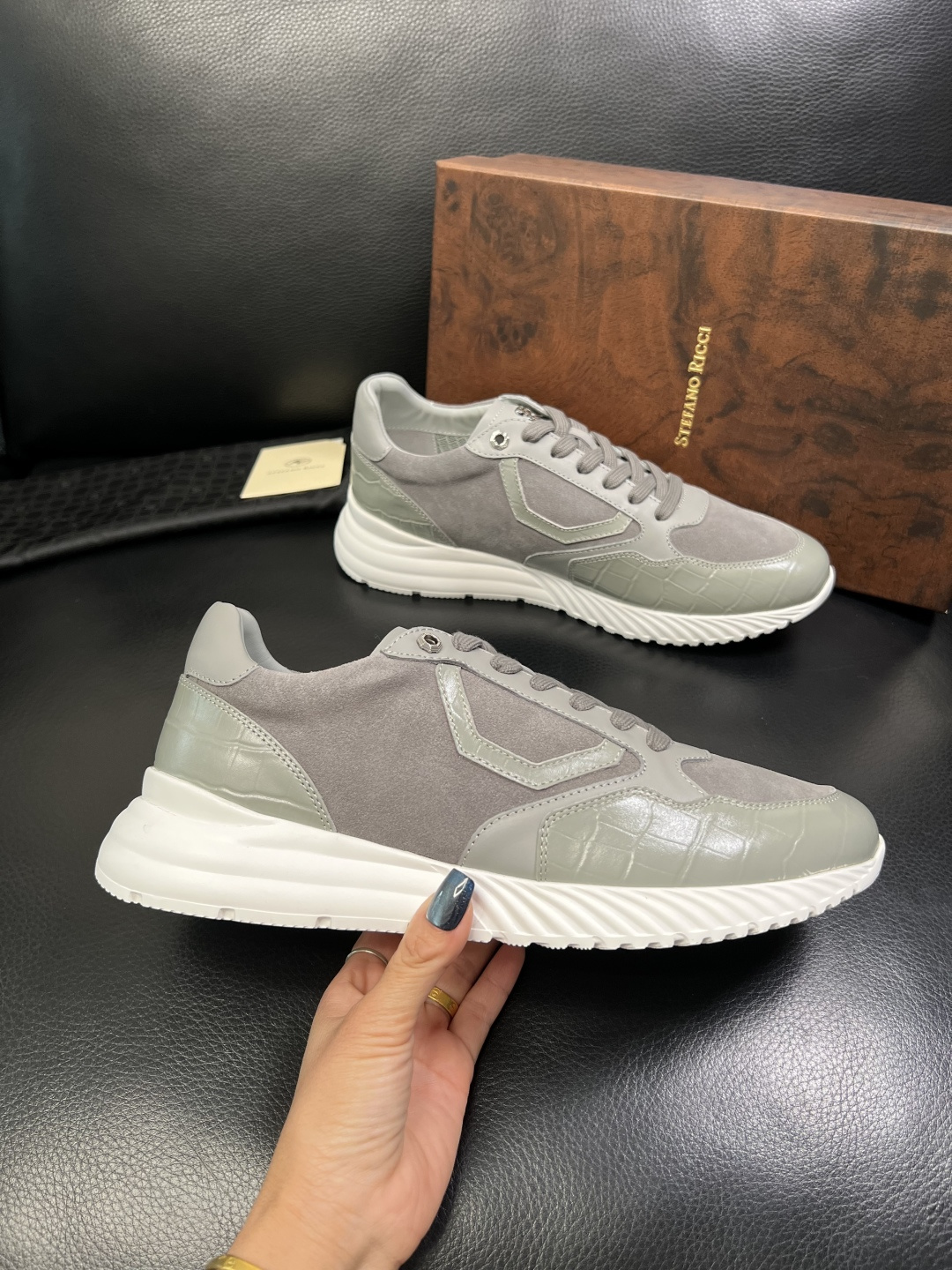 StefanoRicci 高品质 顶级工艺品 史蒂芬 劳尼治 专柜新品同步，鞋面意大利进口牛皮面料，进口