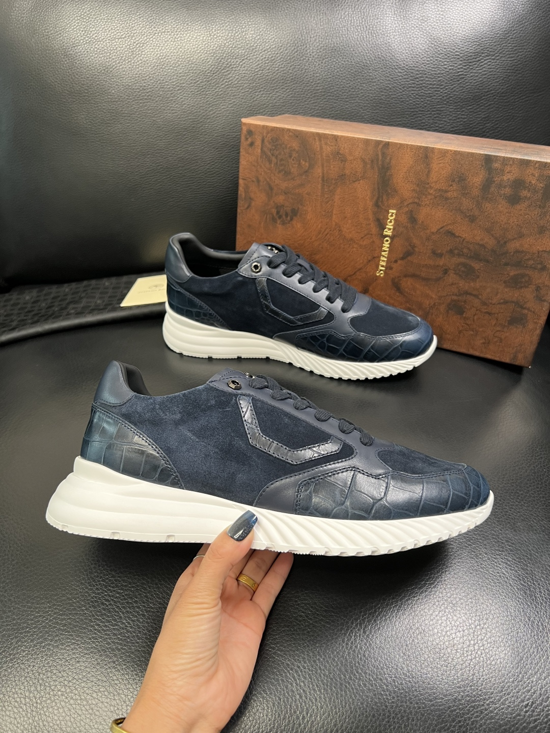 StefanoRicci 高品质 顶级工艺品 史蒂芬 劳尼治 专柜新品同步，鞋面意大利进口牛皮面料，进口