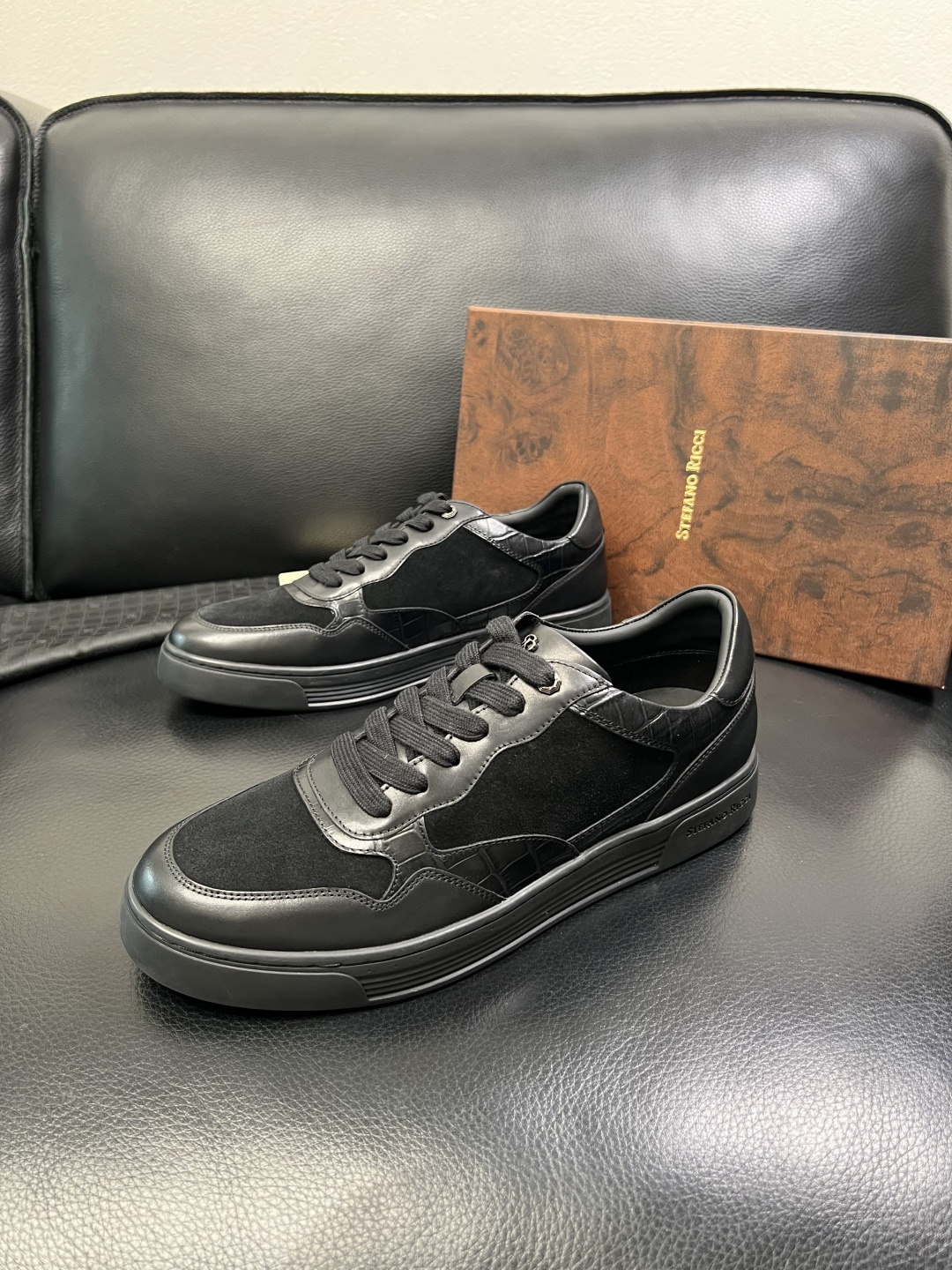 StefanoRicci 高品质 顶级工艺品 史蒂芬 劳尼治 专柜新品同步，鞋面意大利进口牛皮面料，进口