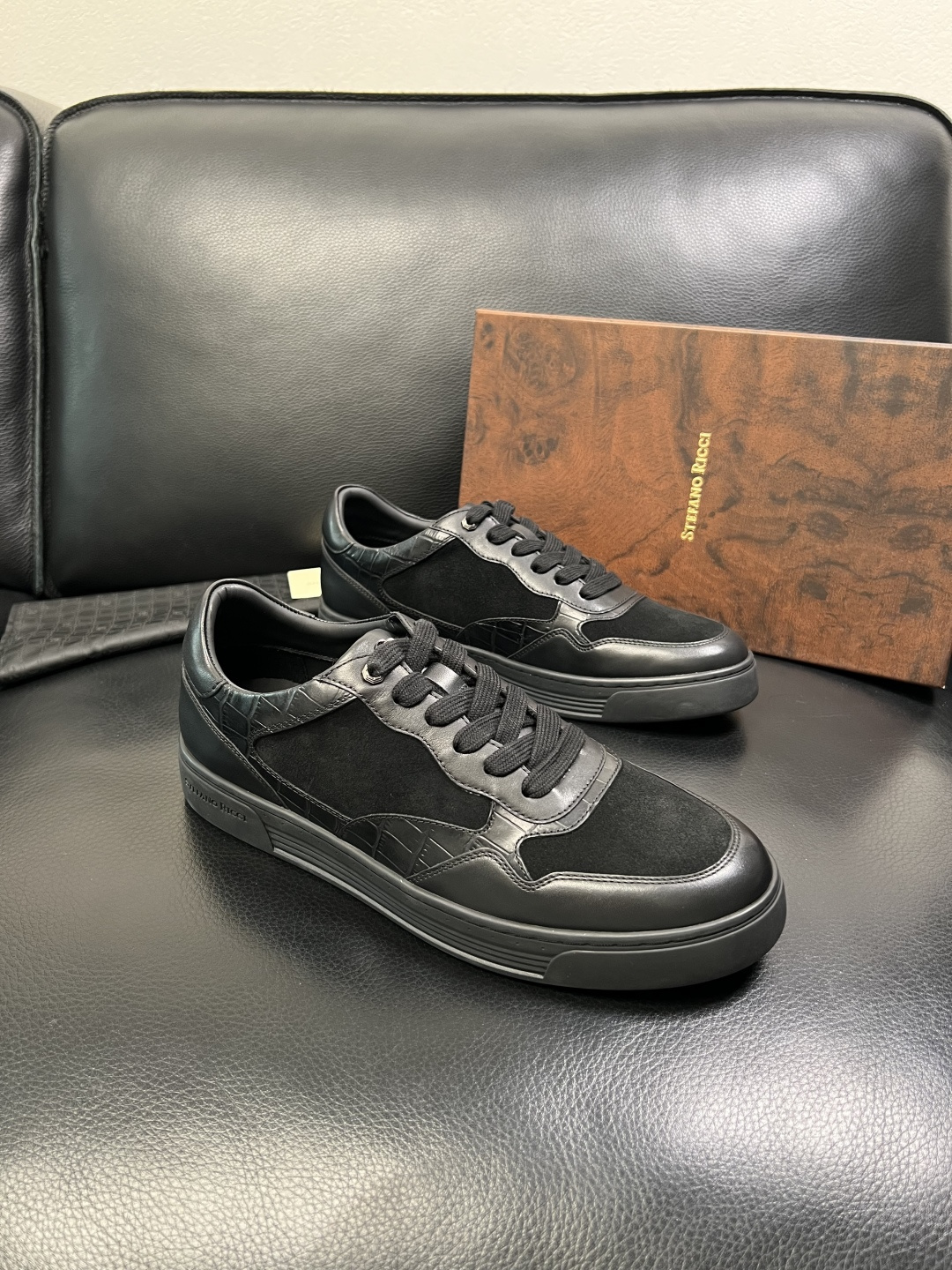 StefanoRicci 高品质 顶级工艺品 史蒂芬 劳尼治 专柜新品同步，鞋面意大利进口牛皮面料，进口