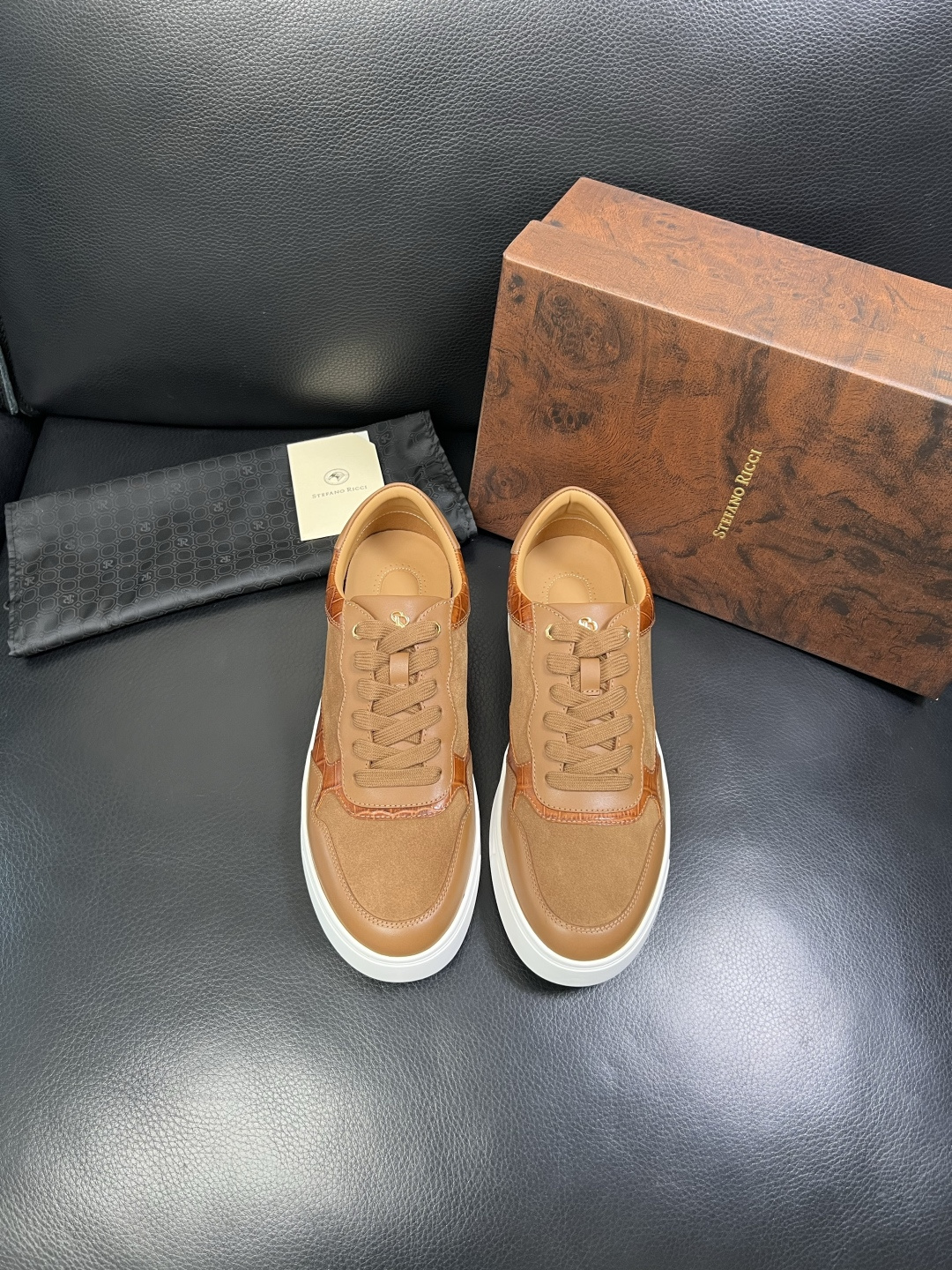 StefanoRicci 高品质 顶级工艺品 史蒂芬 劳尼治 专柜新品同步，鞋面意大利进口牛皮面料，进口