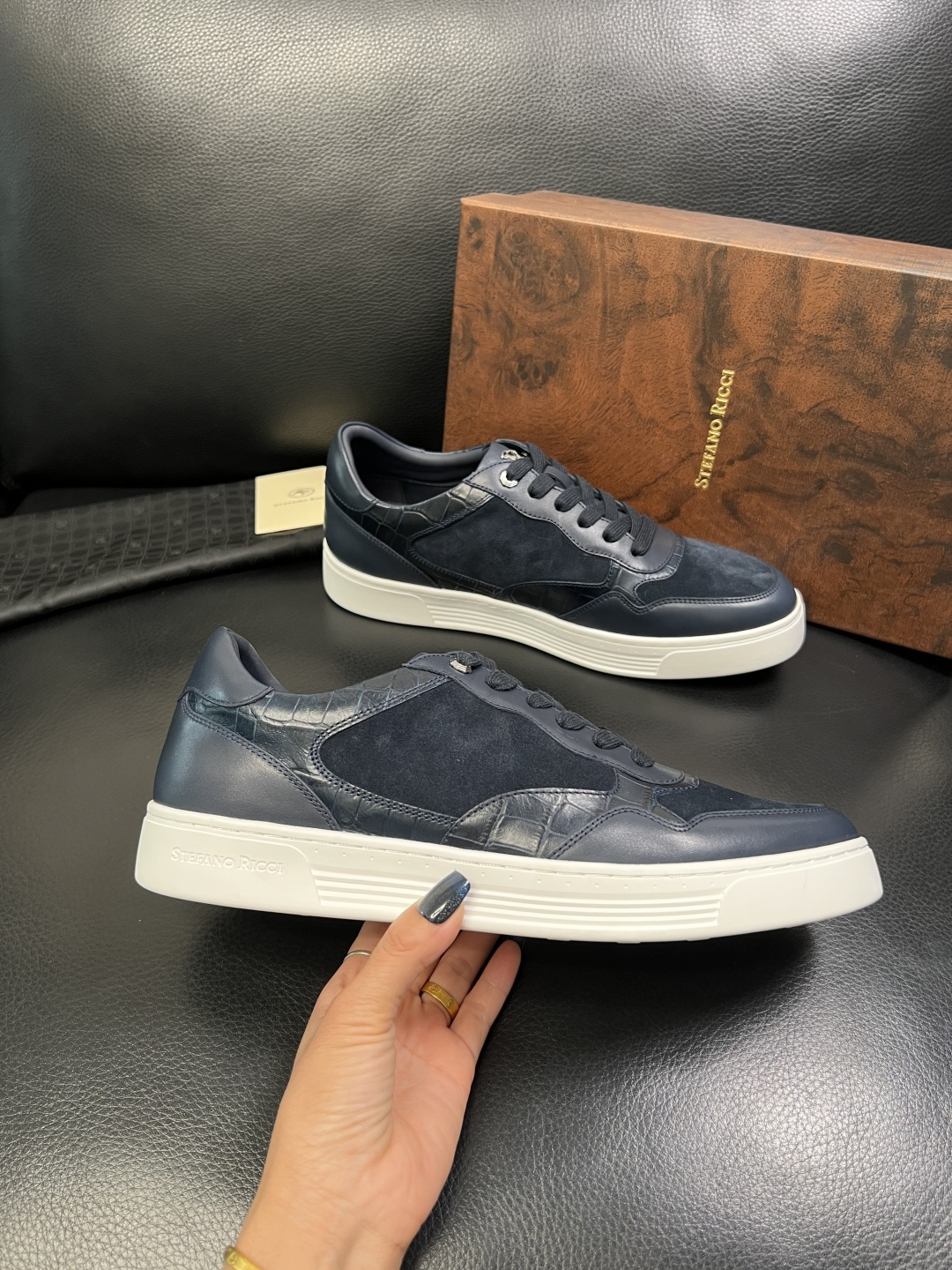 StefanoRicci 高品质 顶级工艺品 史蒂芬 劳尼治 专柜新品同步，鞋面意大利进口牛皮面料，进口